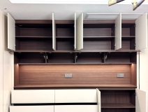 柜門全開猛吹風？小心家具變形、墻面開裂！